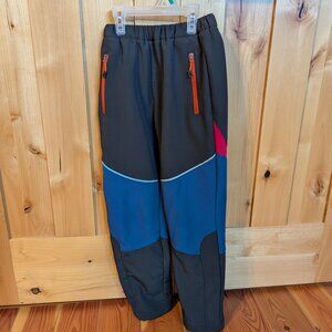 Boys outdoor lined pants size XL. Black, blue, red. Fits small